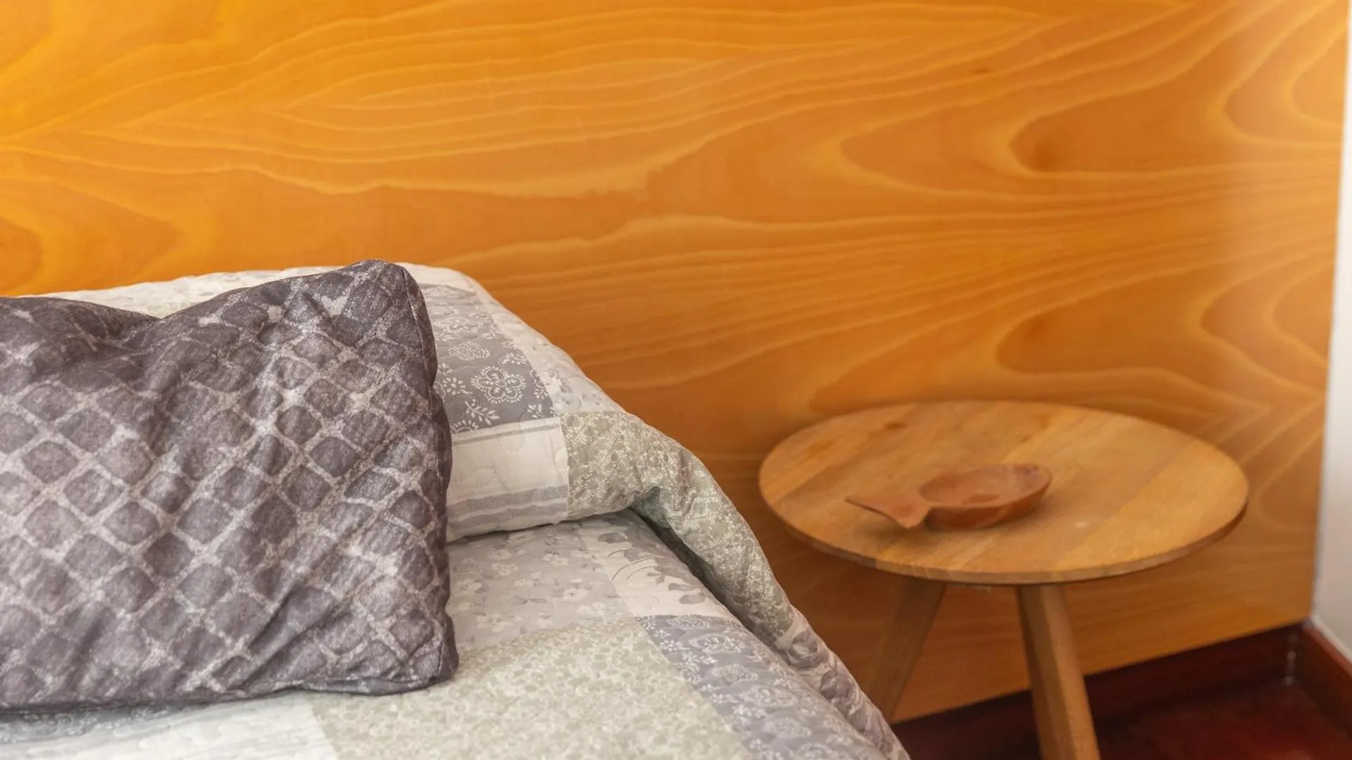 Mazi Apartments Colon Vic